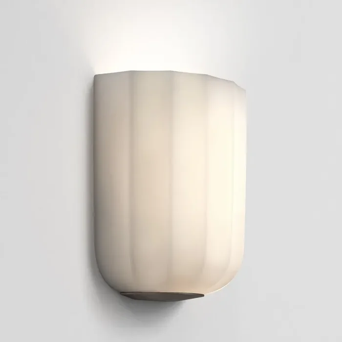 Astro Veo Flush Light – Bronze