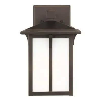 One Light Outdoor Wall Lantern