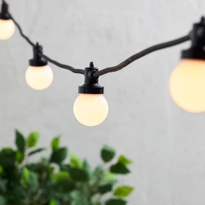 Pro Connect 115m 230 Warm White Connectable Festoon Lights Black Cable